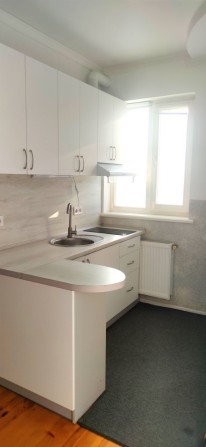 1 к квартира з паркомісцем, резервним живленням - фото 1