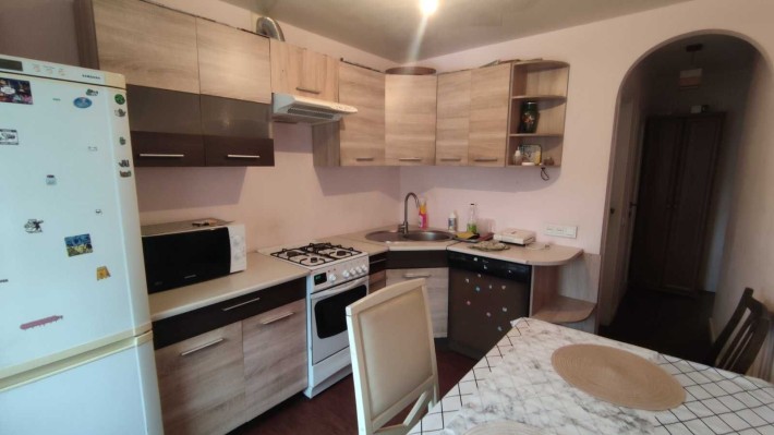 Пропонується до оренди трикімнатна квартира по вул. Кравчука - фото 1