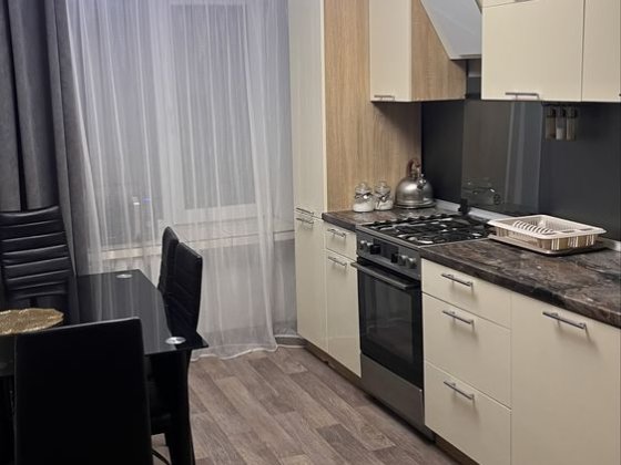 Оренда квартири4-к Луцк