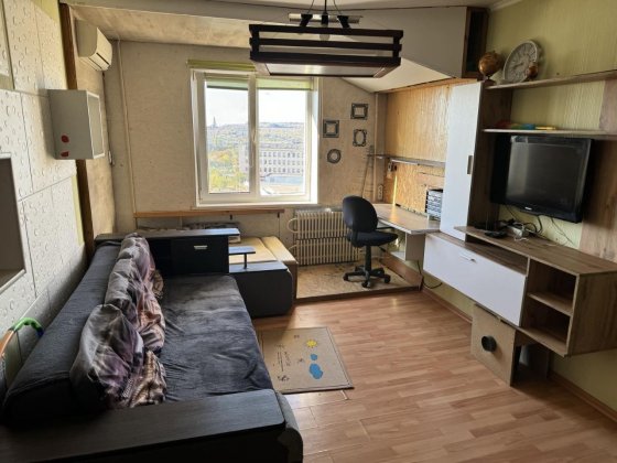 Оренда 2х кімнатної квартири  Ювілейна Кривой Рог