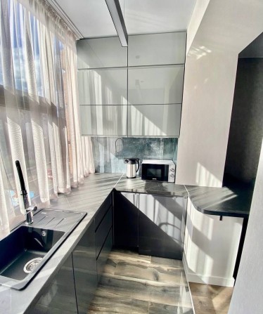 Оренда 2 км квартири поруч з ТЦ Арсен - фото 1