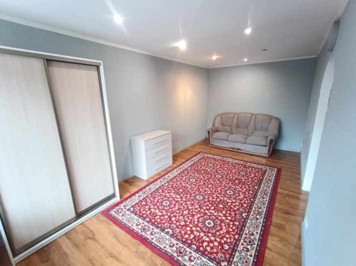 Оренда 1-к Соцмісто, Плавальний басейн - фото 1