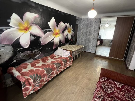 Оренда 3к.квартири Криворіжсталі(Червона) Кривий Ріг