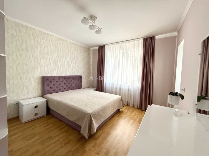 ОРЕНДА квартири 3 - кімнатної, вул. Миколайчука, р-н ТЦ "АРСЕН" - фото 1