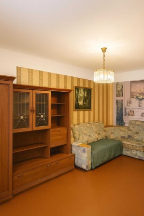 ул Фукса 3, 44 м2 - после косметического ремонта, сталинка - фото 1