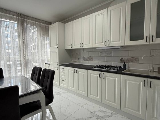 Оренда 1 км квартири поруч з річкою Ивано-Франковск