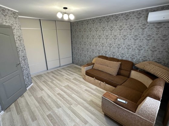 Оренда 1к Сади 2 Д.Дудаєва буд.3 євроремонт 3 поверх 40м2 з АО Полтава