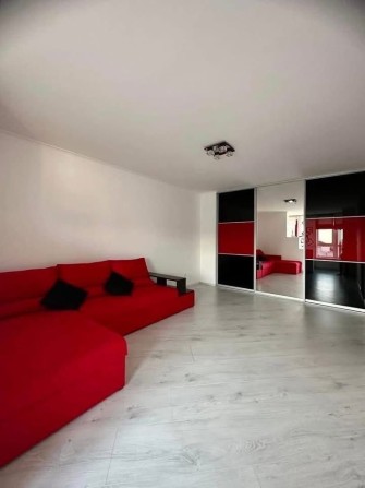 Оренда 1-кімнатної квартири в центрі міста - фото 1