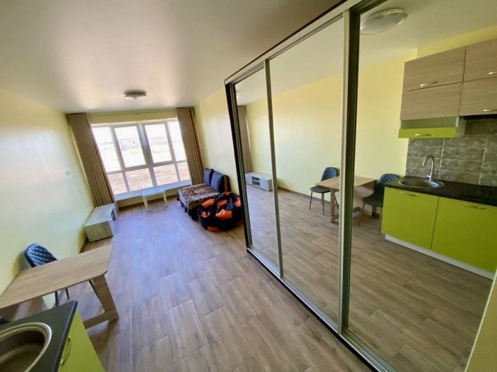 Здам простору студію-28 м.кв.з видом на набережну/ліс/річку.Вільна. - фото 1