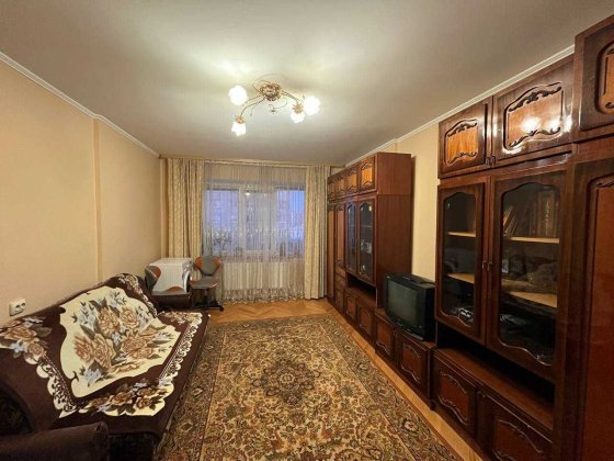 Оренда 3кім. квартира вул. Героїі УПА(Вовчинецька)! Івано-Франківськ