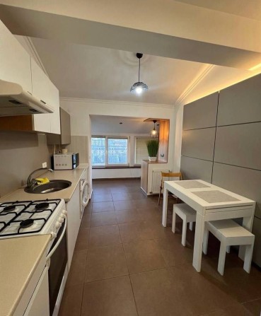 Оренда 2 км квартири в центрі міста - фото 1