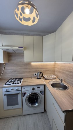 Світло не вимикають!!!  Двокімнатна квартира, м-н Браїлки - фото 1