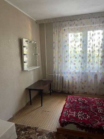 Здаєть в оренду трикімнатна квартира в Центрально Міському районі - фото 1