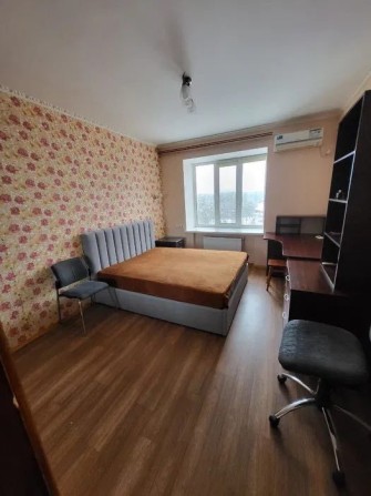 Здам теплу 1-к. квартиру,в Ірпені;в будинку газ.Облаштована повністю. - фото 1