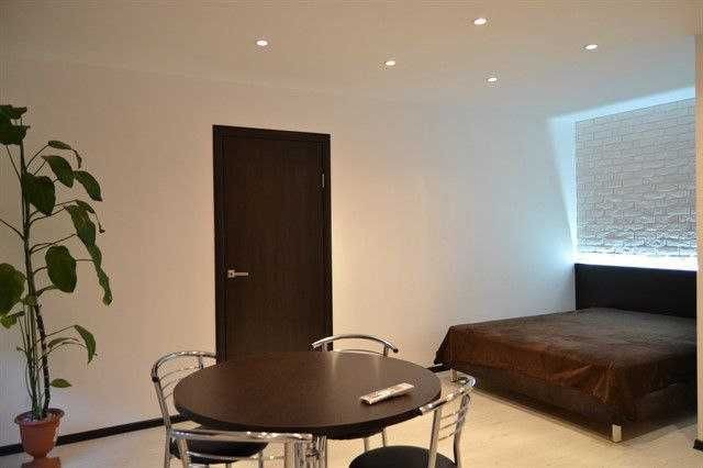 Оренда 2к квартири по вул. Металургів - фото 1