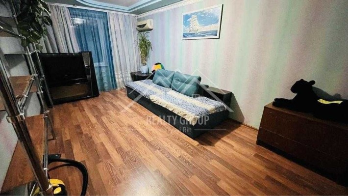 Оренда 2к квартири по вул. Генерала Радіевського (Тинка) - фото 1