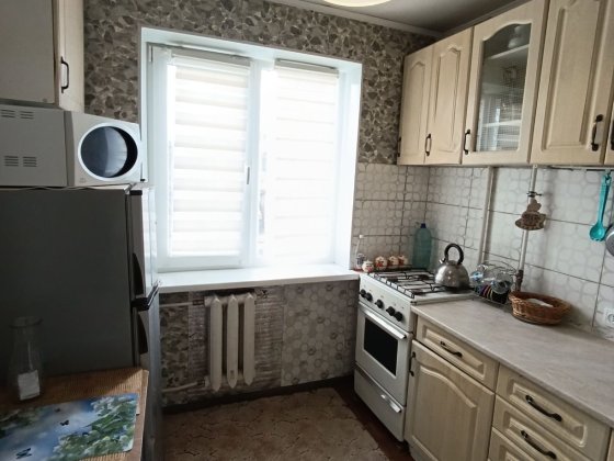 Оренда 2 кімнатна Героїв АТО поряд Будапешт Кривой Рог