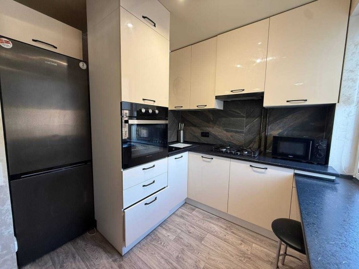 Оренда 2к квартири на 96 кварталі - фото 1