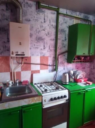 Здам 3-к квартиру біля атб на червоній - фото 1