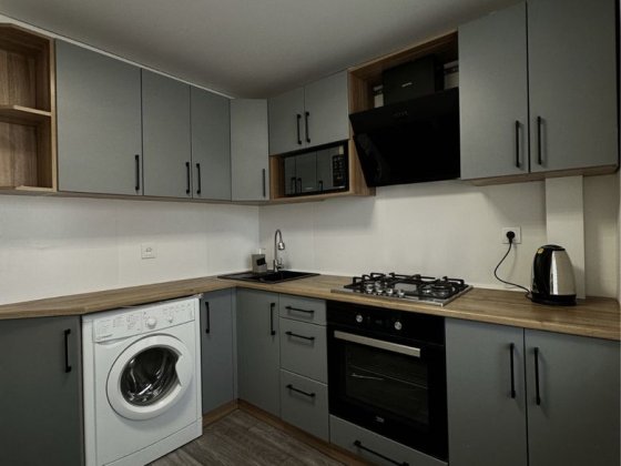 Аренда 2х ком кв, на Соцгороде ( Ул Вадима Гурова) Кривой Рог