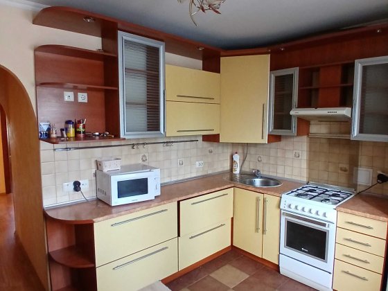 3 кімнатна квартира вул.Польова Ровно