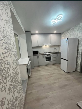 ТРЦ Київ . Здається 1-кімнатна квартира - фото 1