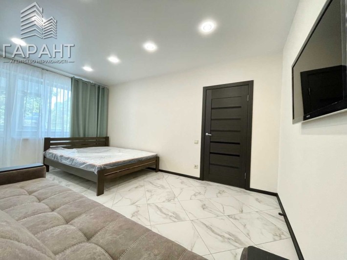 Здам 1 кімнатну квартиру з ремонтом, вул. Харківська. - фото 1