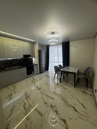 Оренда сучасноі 1 к квартири з власною ділянкою - фото 1