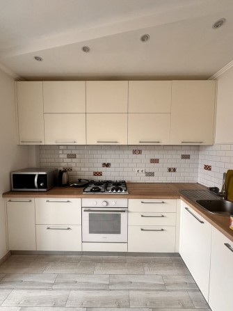 ОЗЕРО/Парк/2 кімнатна на Мазепи навпроти  Липок 2 поверх - фото 1