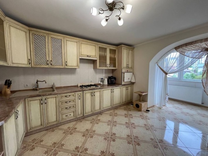 Оренда 2 кімнатна вул. Пулюя - фото 1