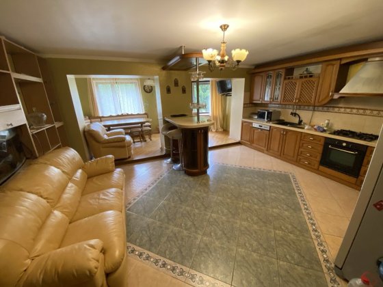 Оренда 3-х поверхового котеджу Тернопіль