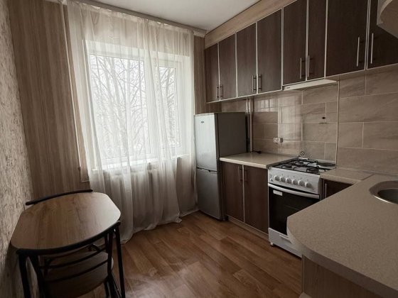 Здам 1 кім кв на Садах 1  10000+ ком Полтава