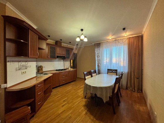 Оренда 2к квартири в центрі, 84 кв.м. Котел, світло не вимикають Полтава