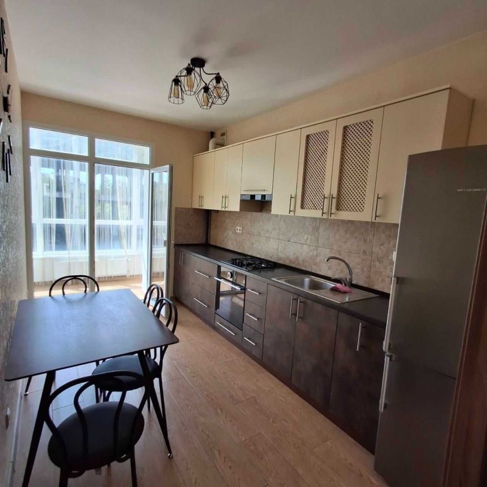 Оренда квартир 2 км центр вул. Мельника 10 м. Івано -Франківськ . - фото 1