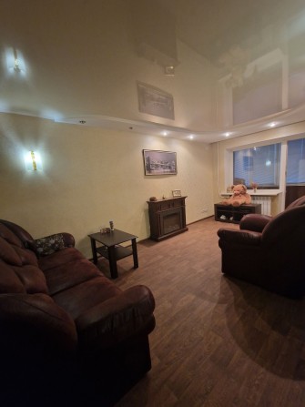 Оренда 2хкімнатна нова квартира Українська пл Визволення - фото 1