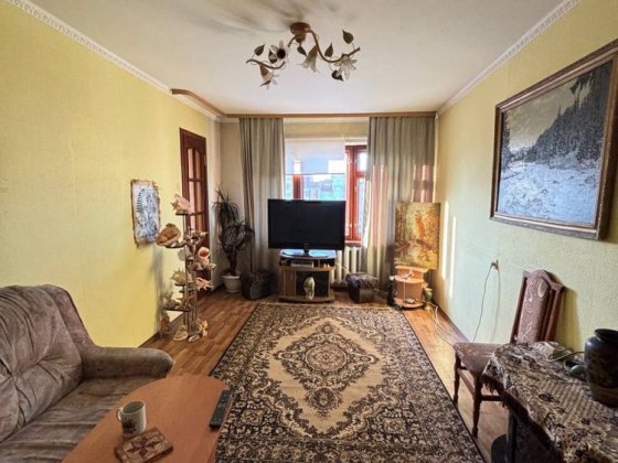 Оренда трикімнатноі квартири, Сади Полтава