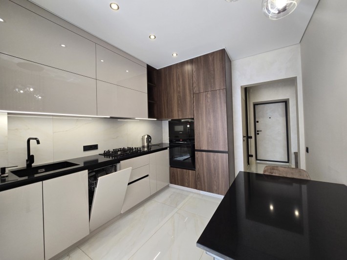 1-кім.кв. + кабінет в ЖК ЛИПКИ - фото 1