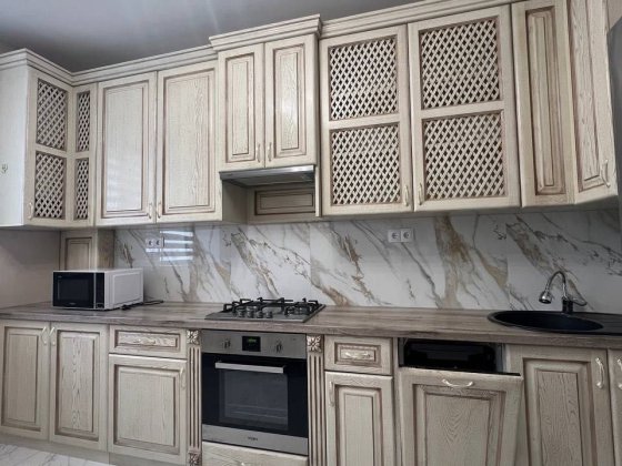 Оренда просторої 3 км квартири в парковій зоні Ивано-Франковск