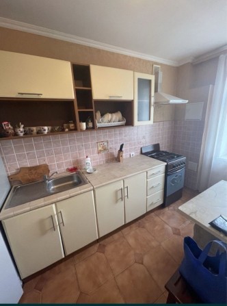 Інстит звязку. Здається 3-х кімнатна квартира - фото 1