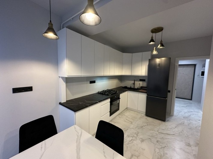 Здам в оренду 1 кімнатну квартиру вул. Кисілевська 27 - фото 1