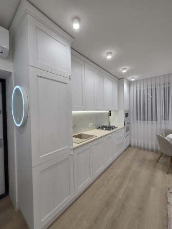 Оренда 1 кімнатної квартири в новобудові Містечко центральне! - фото 1