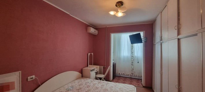 Гарна квартира на Таврійському . Ліфт працює . - фото 1