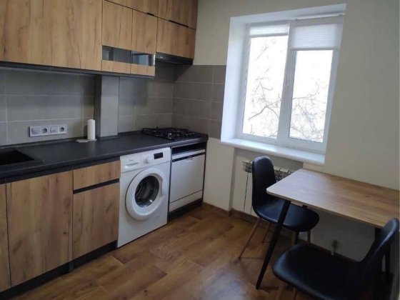 Фурманова. Здається 2-х кімнатна квартира Полтава