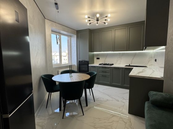 Оренда 1,5к квартири ПЕРША ЗДАЧА вул. Целевича 10 Івано-Франківськ