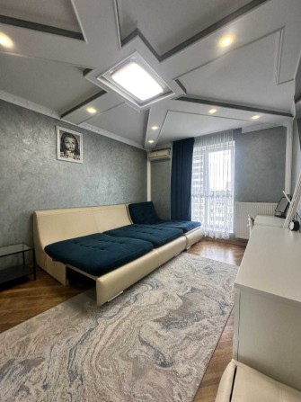 Оренда 2-кімнатної квартири у Центрі. Вул. Коновальця - фото 1