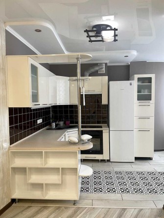 Оренда сучасної євродвушки, вул. В.Червонія,22 - фото 1