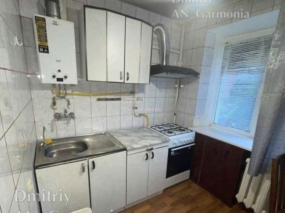 3-к Подол, ост. Оптика Полтава