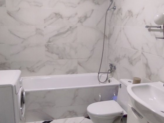 Терміново здається 3 км квартира р-н Театральної площі, вільна, ключі! Черновцы