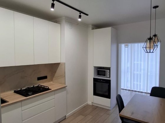 Здається однокімнатна новобудова по вул Рівненська Чернівці