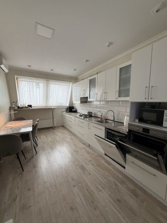 3-х кімнатна квартира біля парку Шевченка, Суворова 2А - фото 1